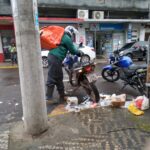 Seringas e agulhas são descartadas de forma irregular no centro de Livramento