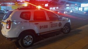 Viatura 9188 Brigada Militar em frente a DPPA