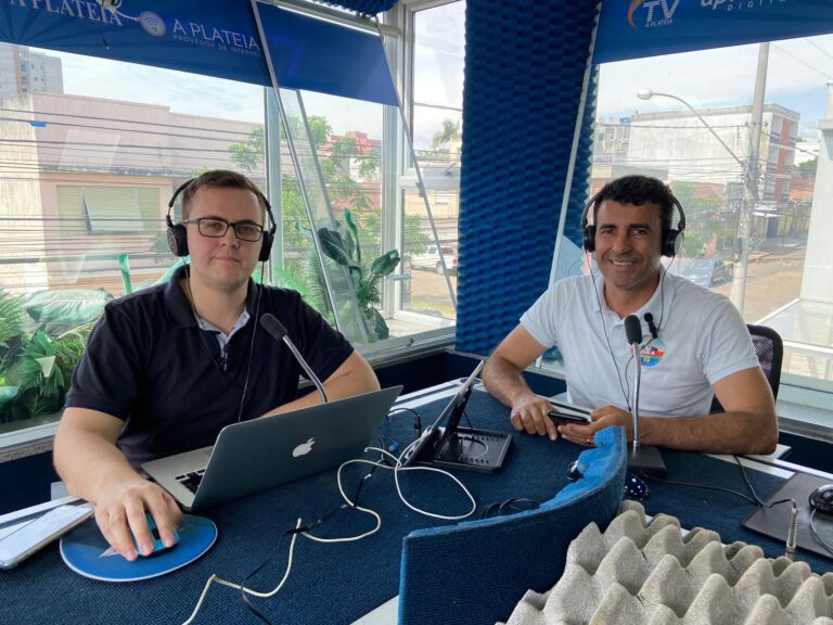 Presidente da Câmara de Vereadores Aquiles Pires concede entrevista à RCC FM