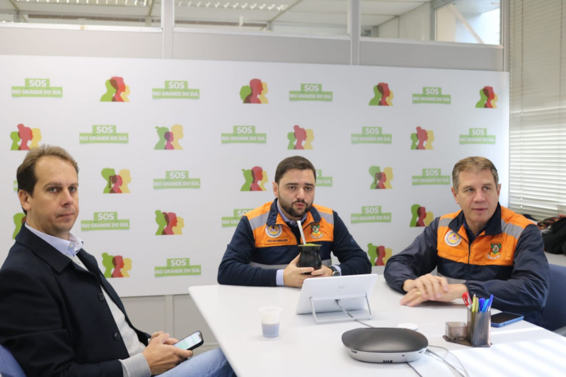 Gabriel Souza destacou a parceria e solidariedade da comunidade chinesa nas doações - Foto: Alexandre Farina